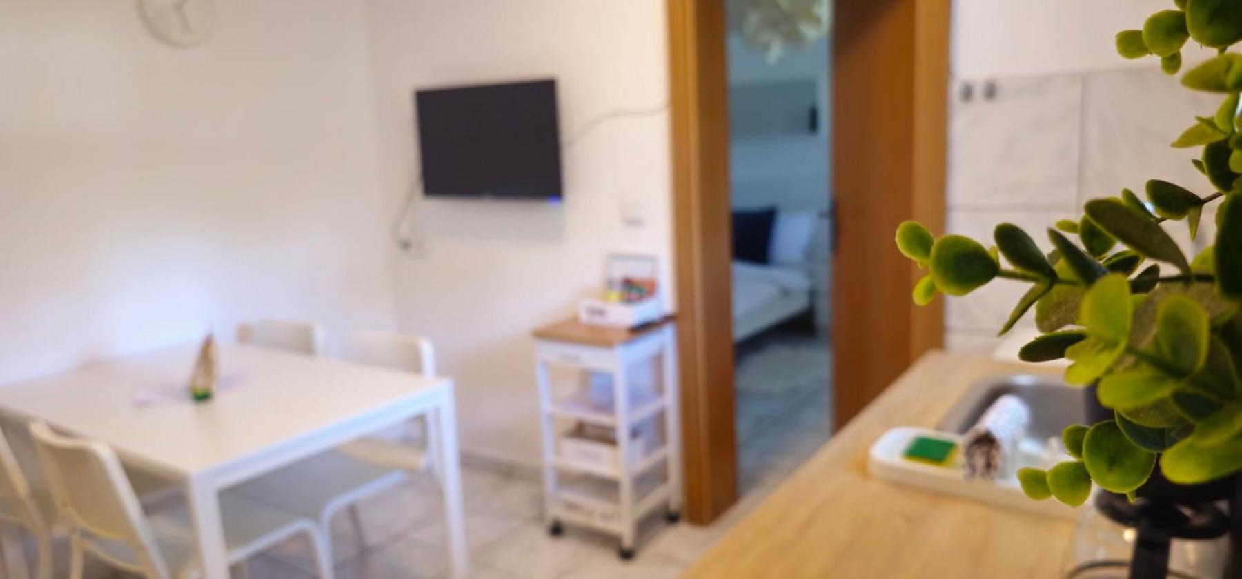 ウマグKadencaアパートメント 部屋 写真